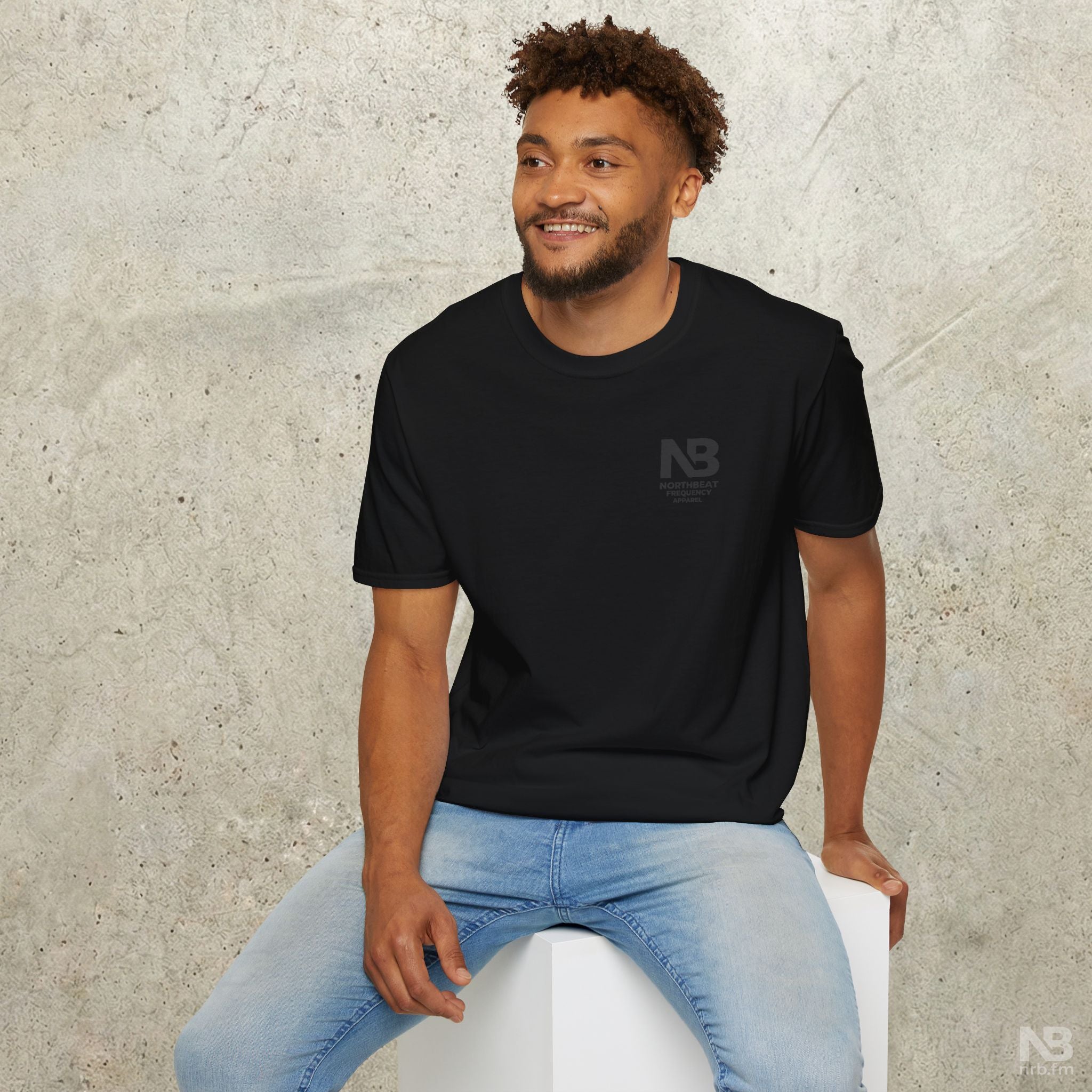 NorthBeat Frequency Core Light Tee – Signal Edition (153 g/m²)